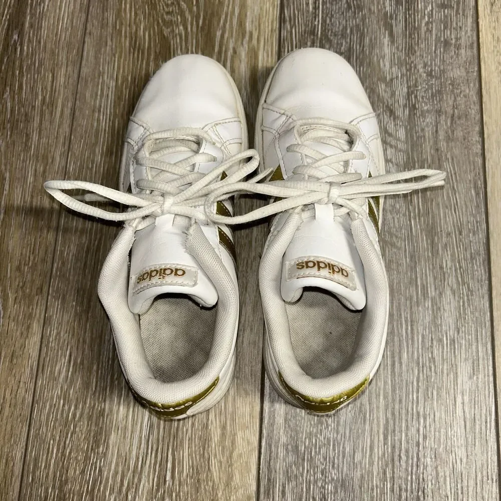 Adidas Baseline Youth US Size 3 Gold White Leather CG5844 Sneaker Shoes